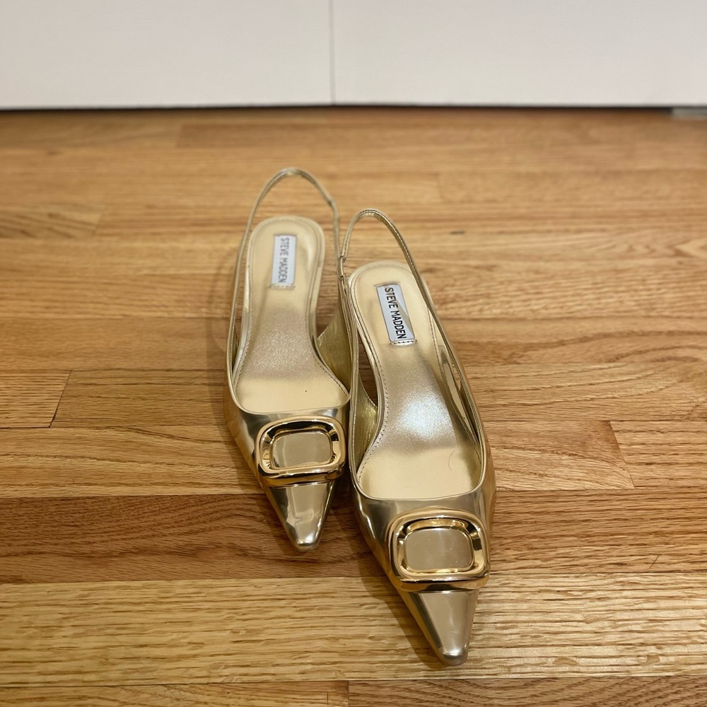 Steve Madden Gold Kravis Slingback Kitten Heels
